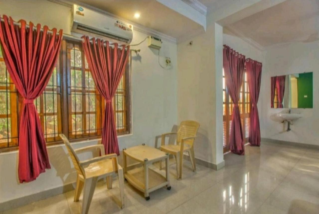 Hotel baga imperial Bagian luar foto